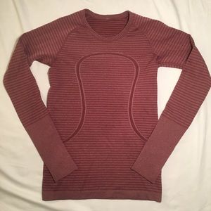 Lululemon swiftly tech workout top